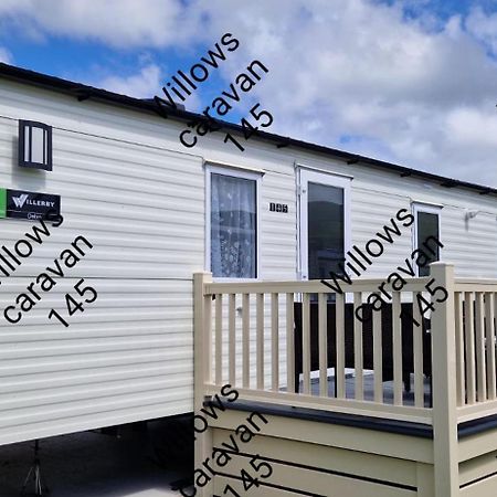 Willows Caravan 145 Llanddwywe Экстерьер фото